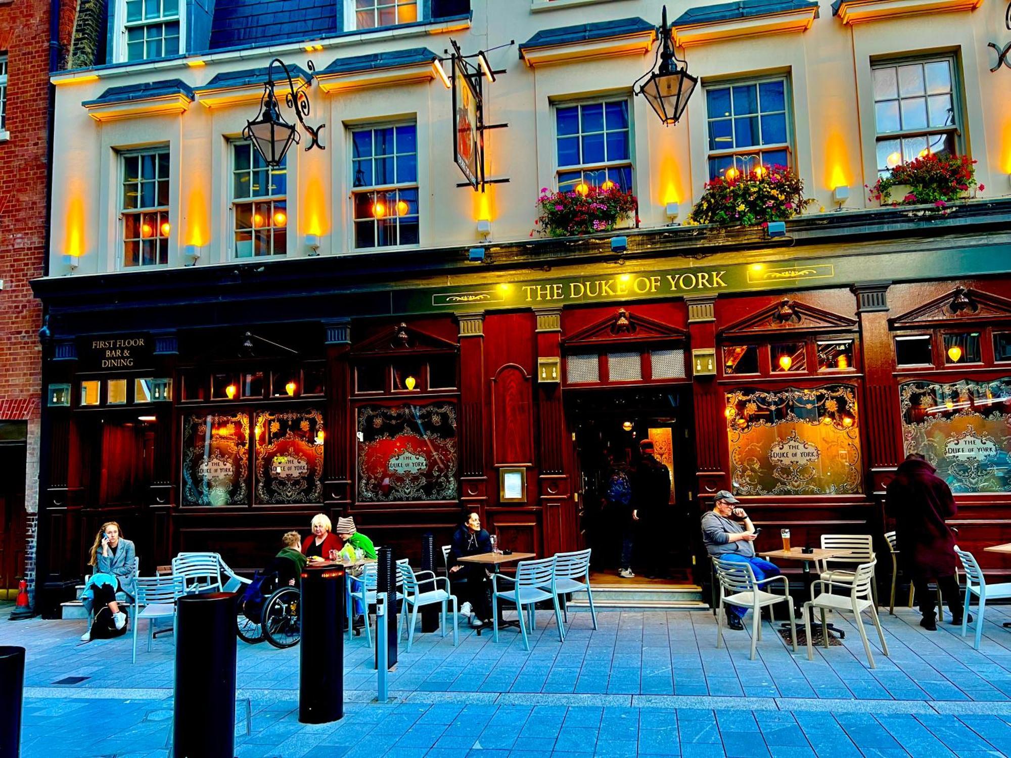 Ferienwohnung Victoria Belgravia Townhouse London Exterior foto