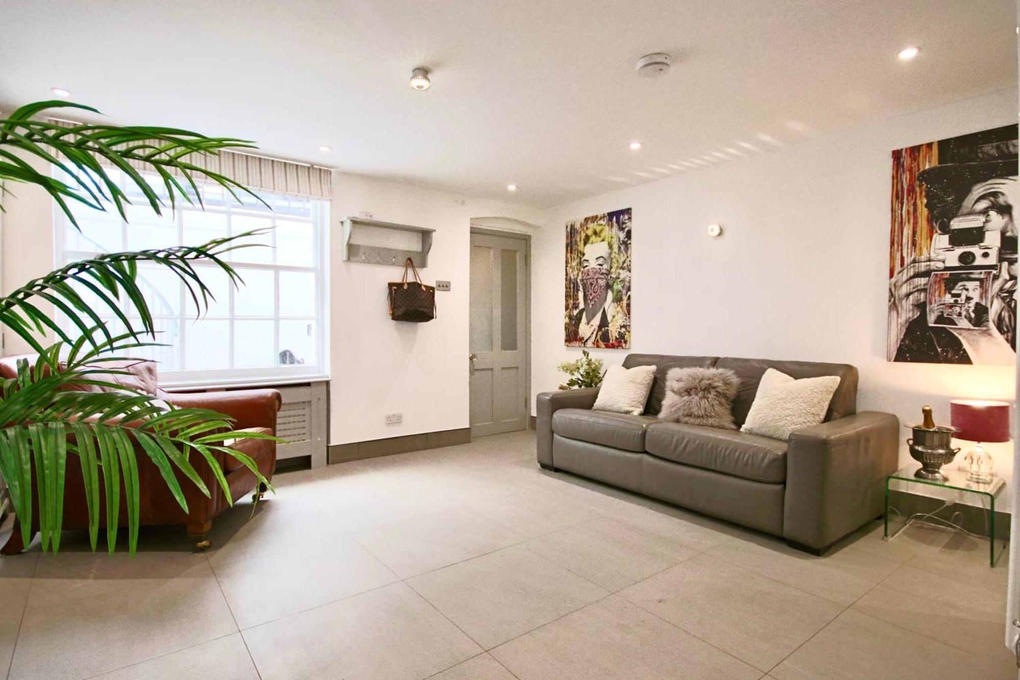 Ferienwohnung Victoria Belgravia Townhouse London Exterior foto